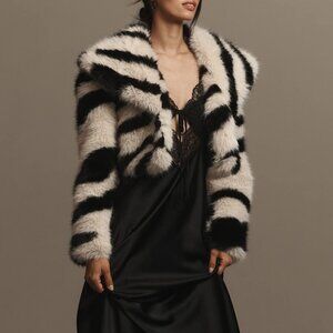 NWT Avec Les Filles Faux-Fur Zebra Cropped Coat